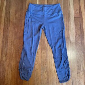 ALO | gray cropped workout leggings S